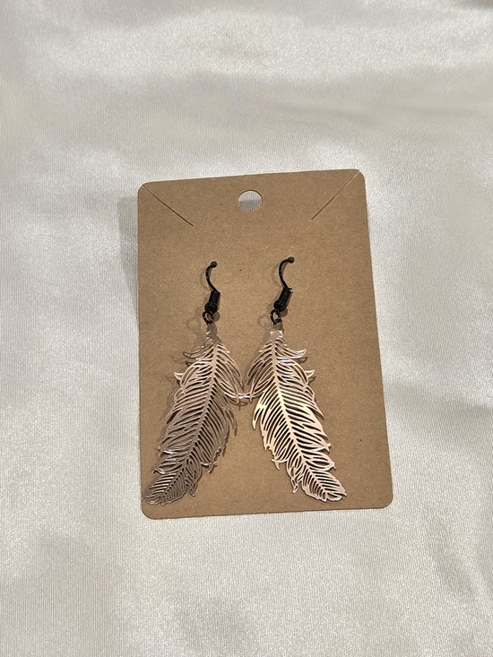 None Jewelry - Rose Gold Feather Drop Earrings NWOT